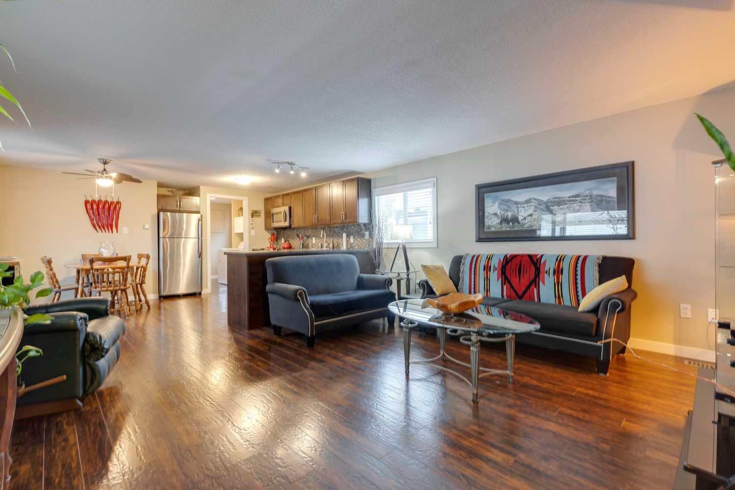 99 Arbour Lake Road NW 106