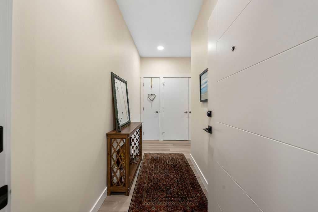 100 Banister Drive 2305