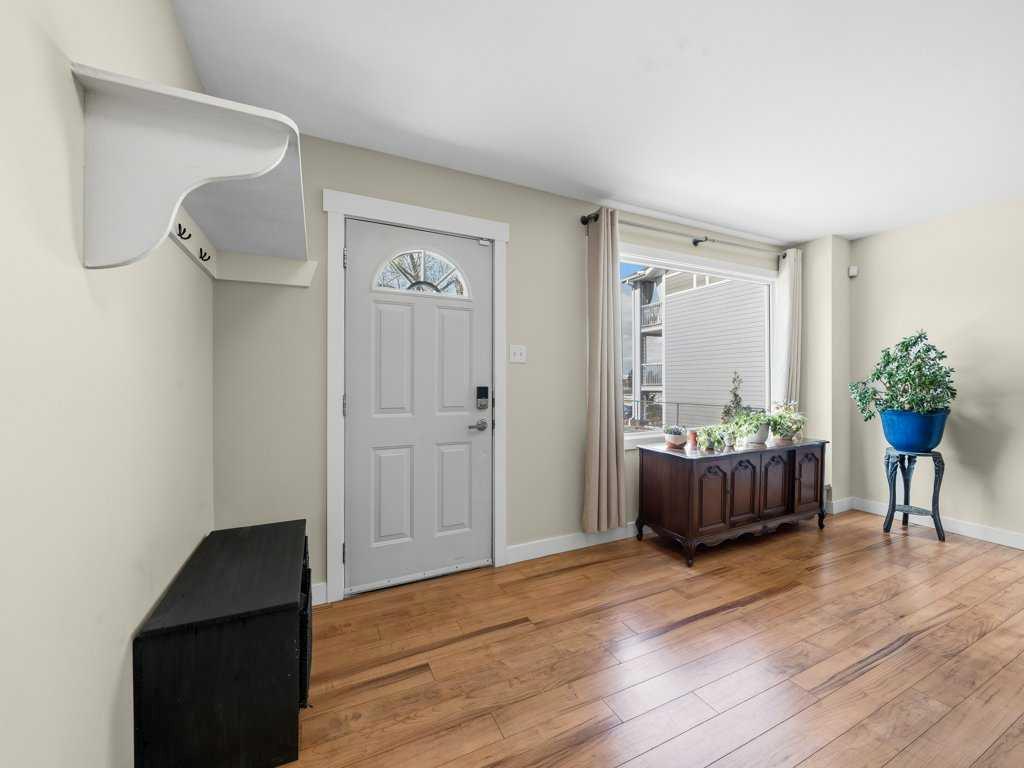 2211 19 Street NE 143