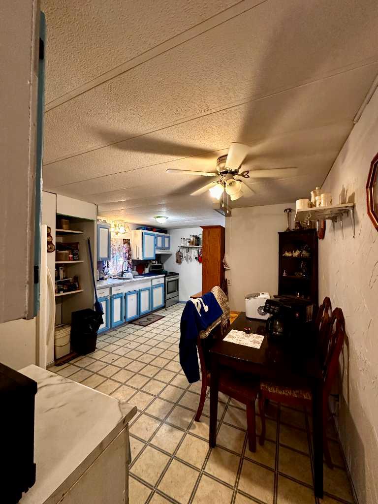 145 East River Road A7