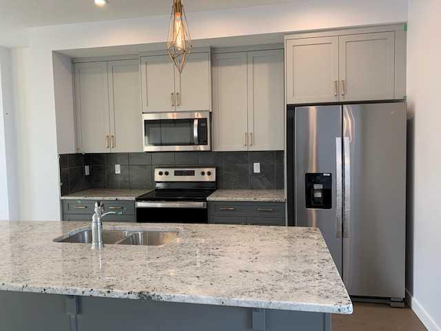 151 Ambleridge Street NW