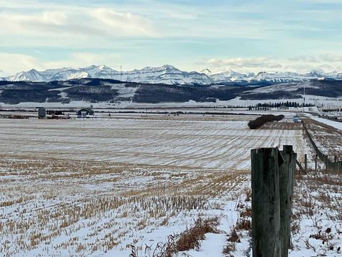 112 Street W Rural Foothills County AB T1S 1A1