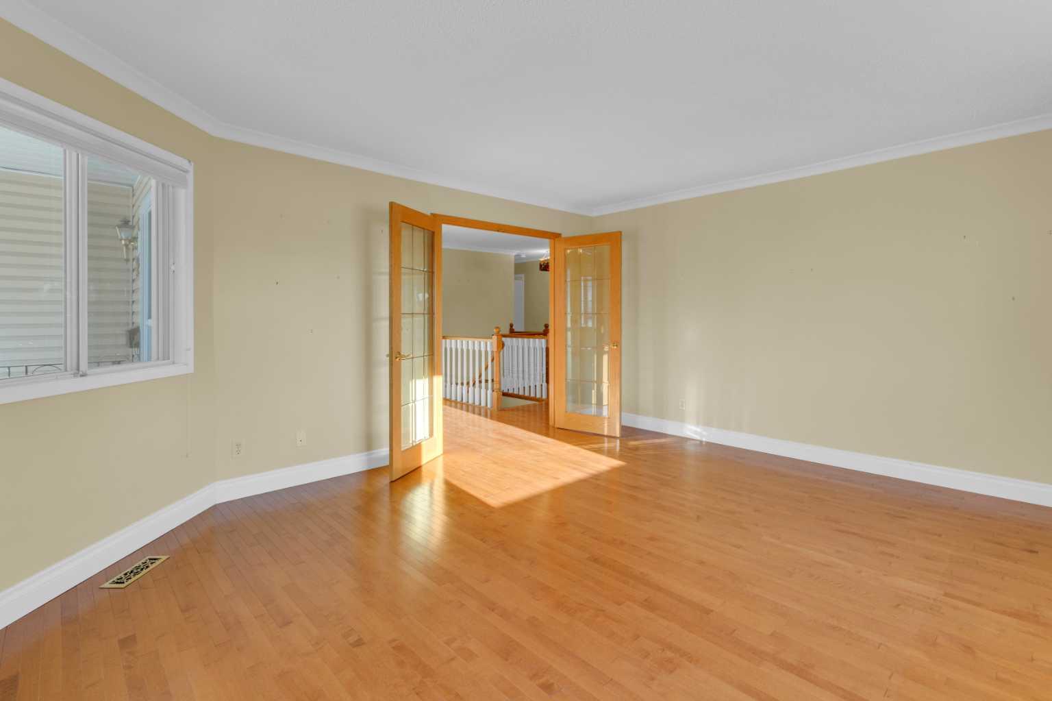 12 Vandoos Villas NW