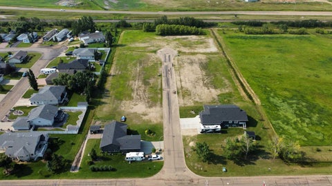 Photo of Lot 5A 59 Street, Daysland, AB T0B 1A0 (MLS # A2333672)