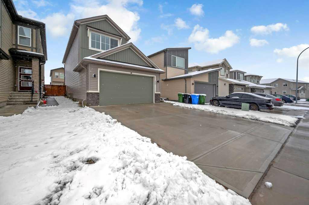18 Belvedere Point SE