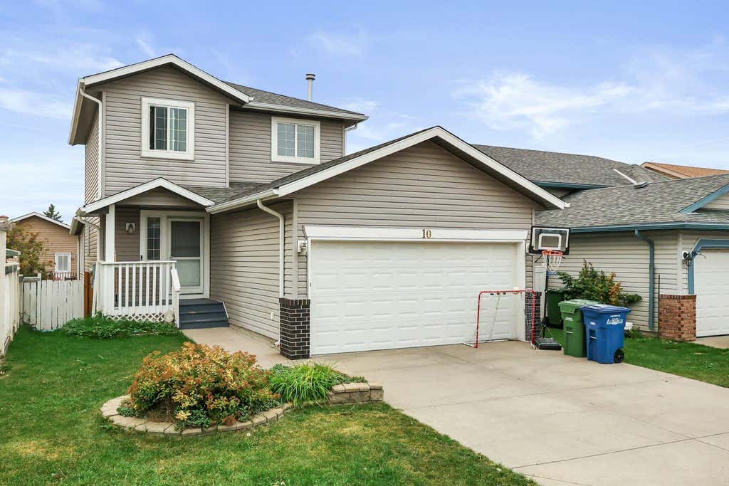 Photo of 10 Big Springs Hill SE, Airdrie, AB T4A 1N1 (MLS # A2301253)