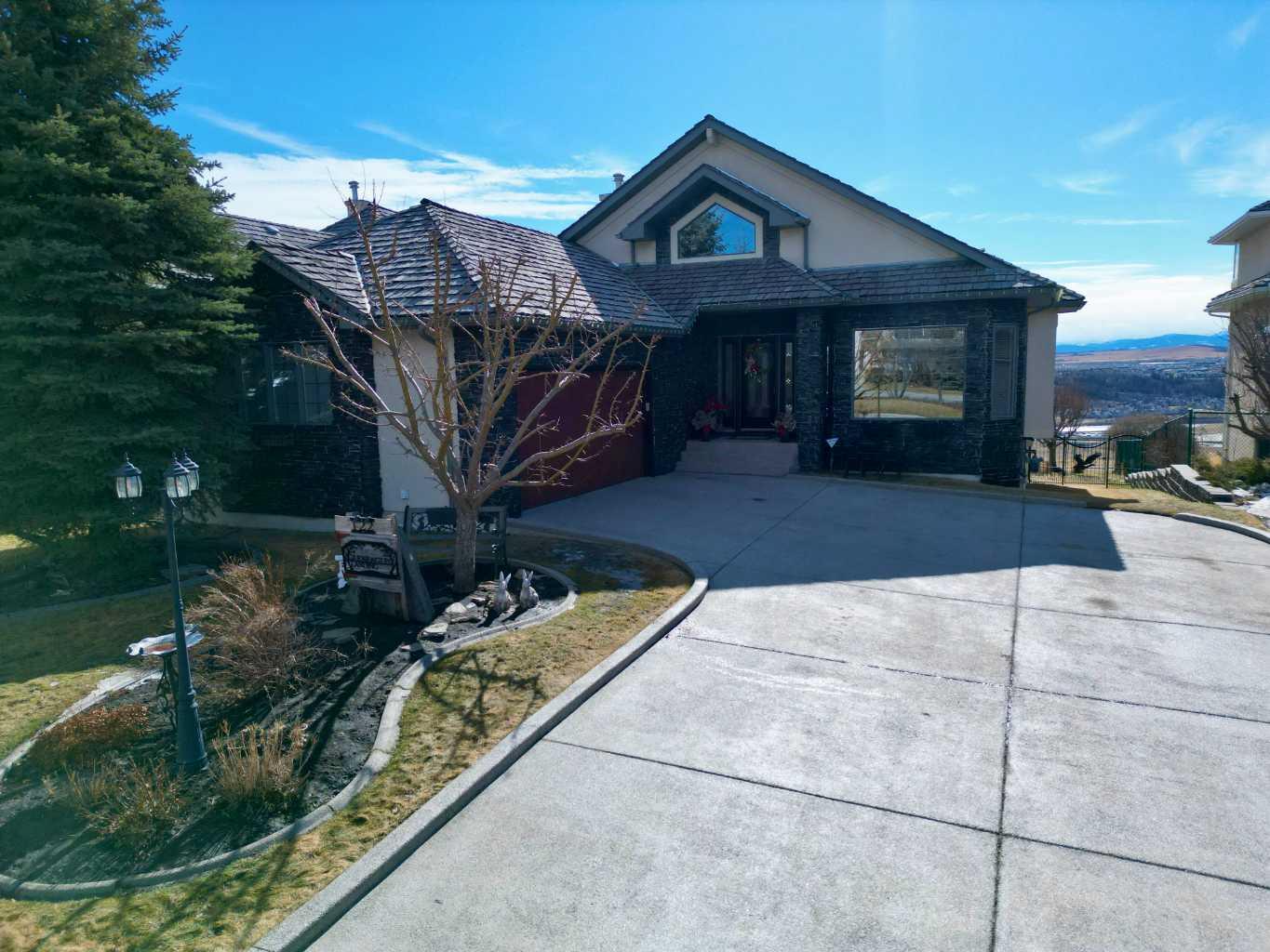 122 Gleneagles Landing