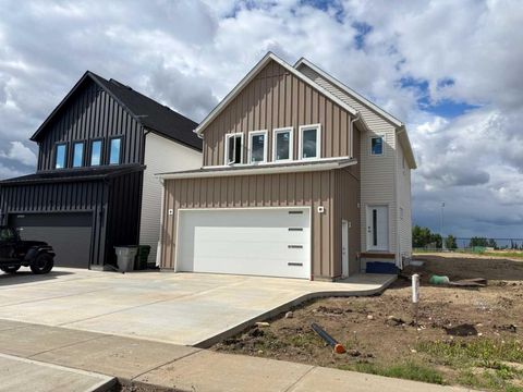 Photo of 6906 35 Street, Lloydminster, AB T9V 2Z4 (MLS # A2280851)