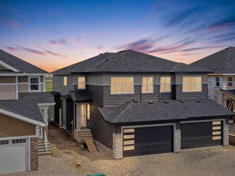 Photo of 446 Kinniburgh Loop, Chestermere, AB T1X 3C4 (MLS # A2323351)