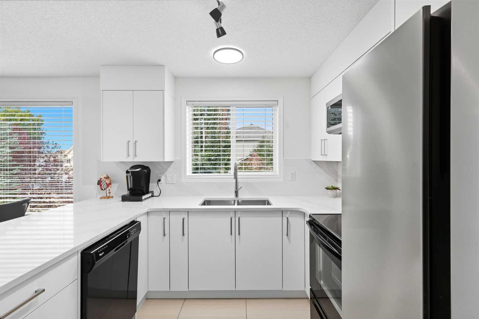 7451 Springbank Boulevard SW 1211