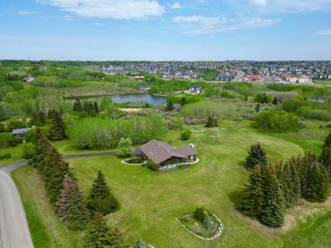Photo of 14 Nagway Court, Rural Rocky View County, AB T3R 1A1 (MLS # A2315382)