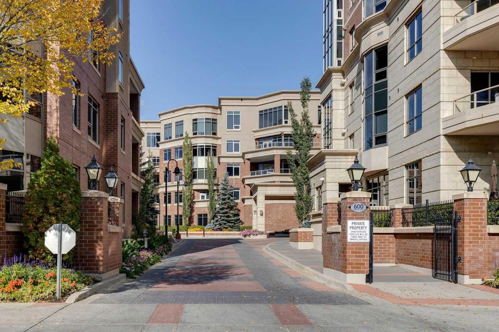 Photo of 600 Princeton Way SW #404, Calgary, AB T2P 5N4 (MLS # A2294035)