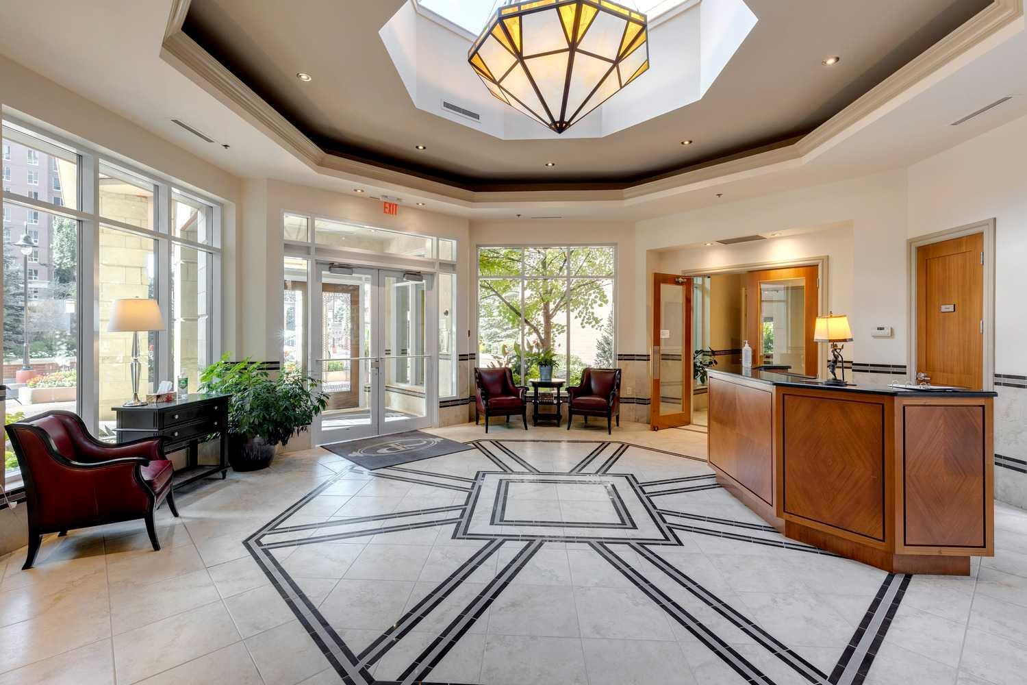 600 Princeton Way SW 404