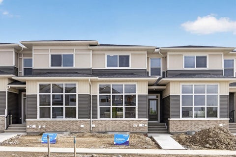 Photo of 2278 Bayview Drive SW, Airdrie, AB T4B 5N6 (MLS # A2319020)