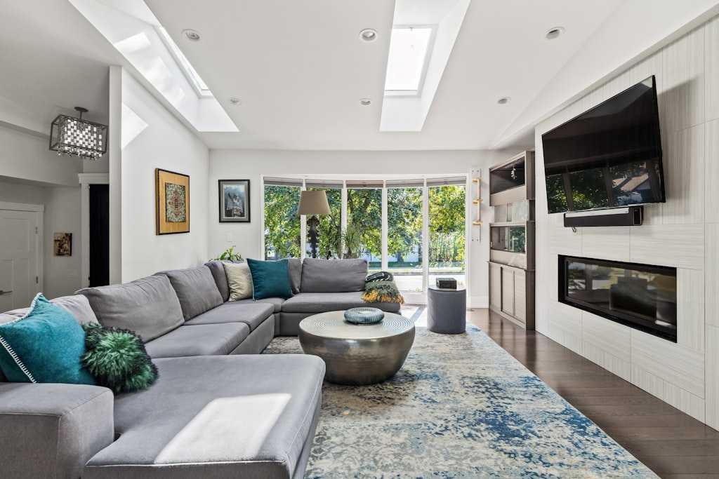 410 Elbow Park Lane SW