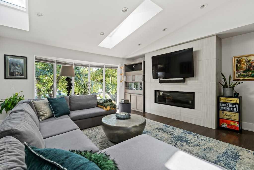 410 Elbow Park Lane SW