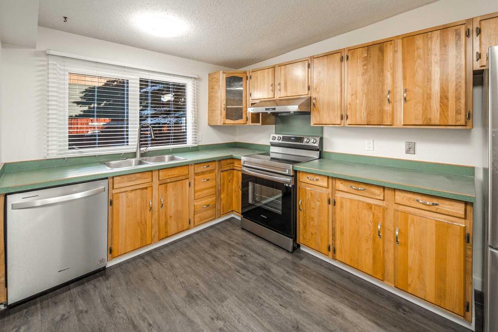 Photo of 4712 Vegas Road NW, Calgary, AB T3A 1W3 (MLS # A2281032)