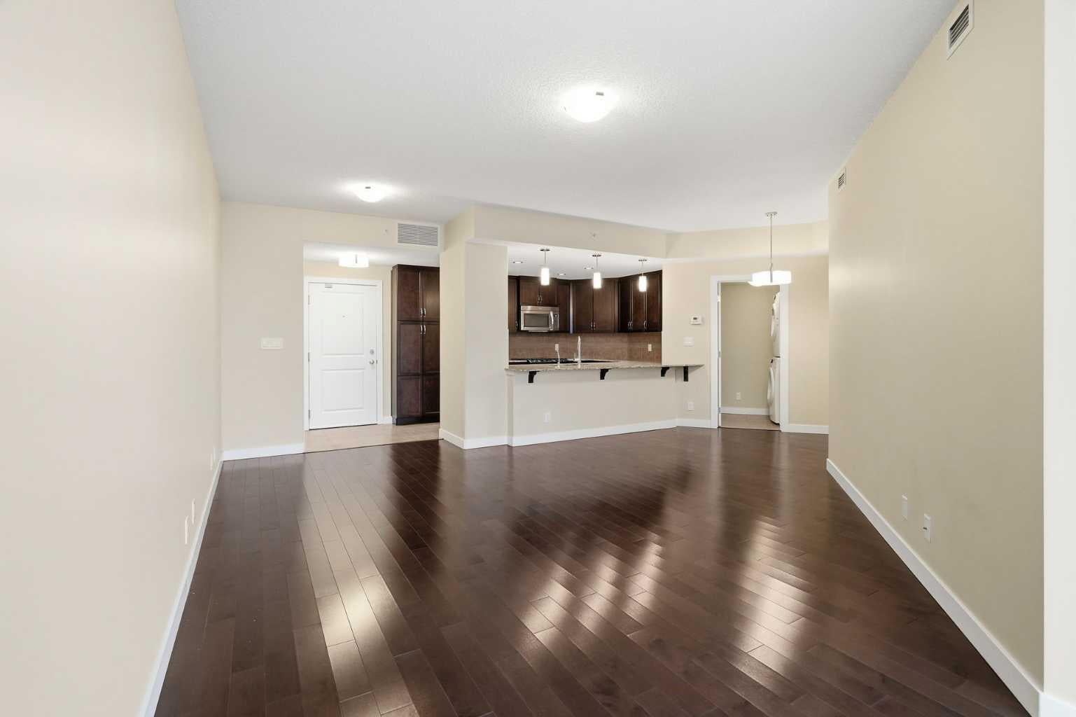 16 Varsity Estates Circle NW 701