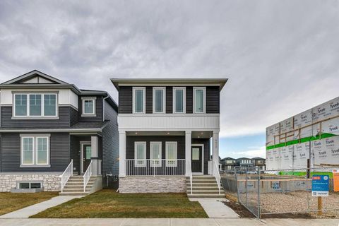 479 Hotchkiss Manor SE Calgary AB T3S 0N3