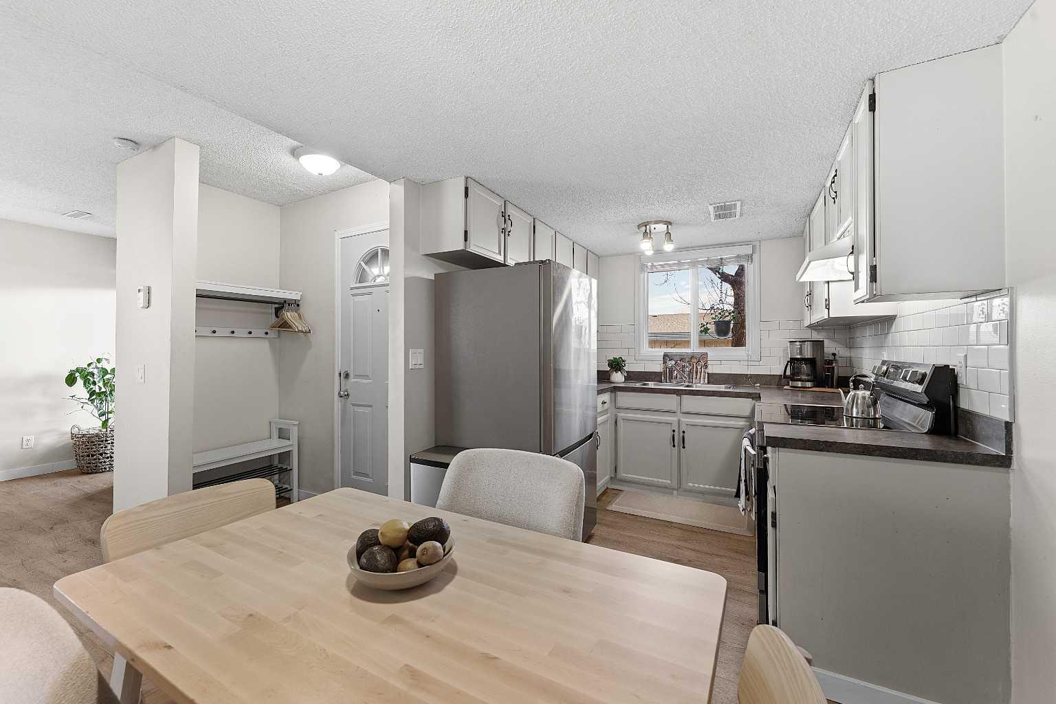 420 Grier Avenue NE 11