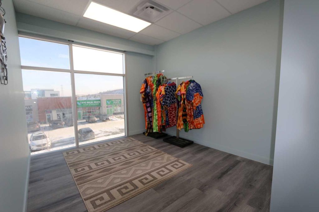 Photo of 270 Nolanridge Crescent NW #135, Calgary, AB T3R 1J4 (MLS # A2282211)