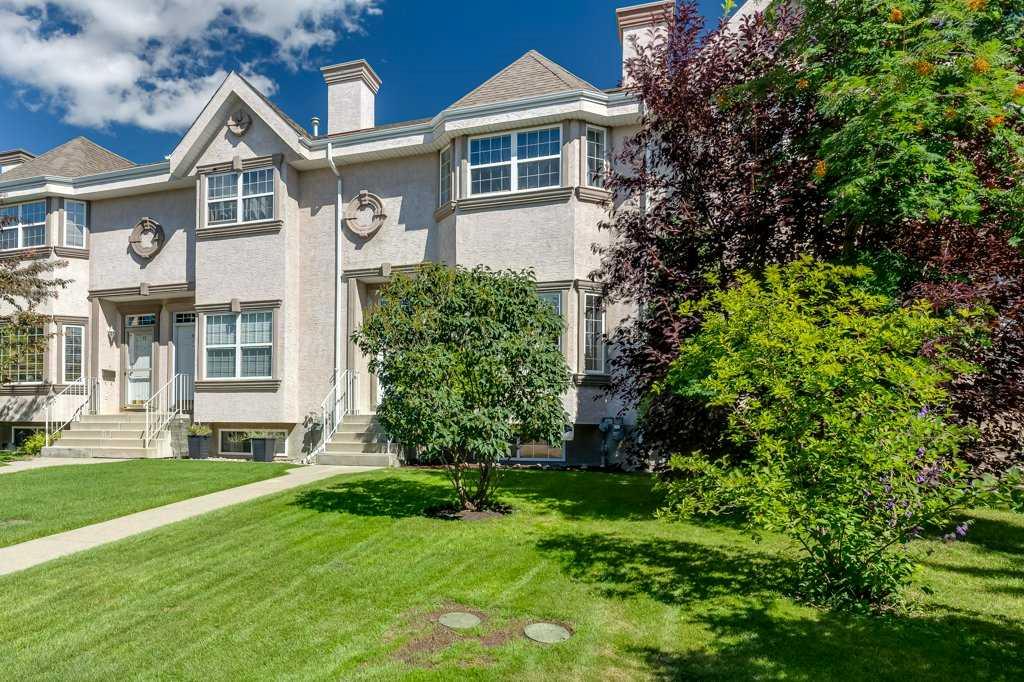 7 Adams Close
