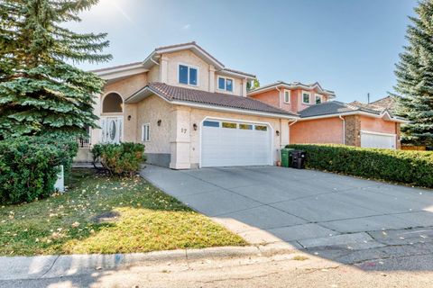 17 Santana Manor NW Calgary AB T3K 3M4
