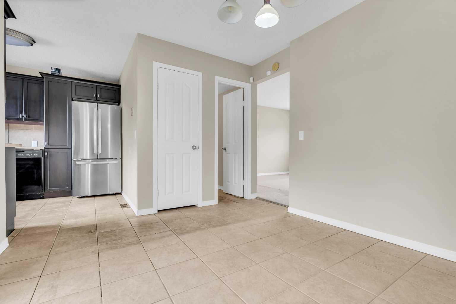 87 Castleglen Road NE