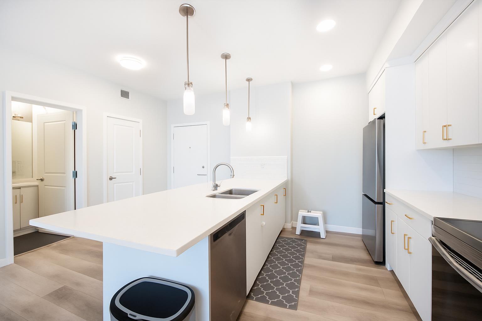 220 Seton Grove SE 2303