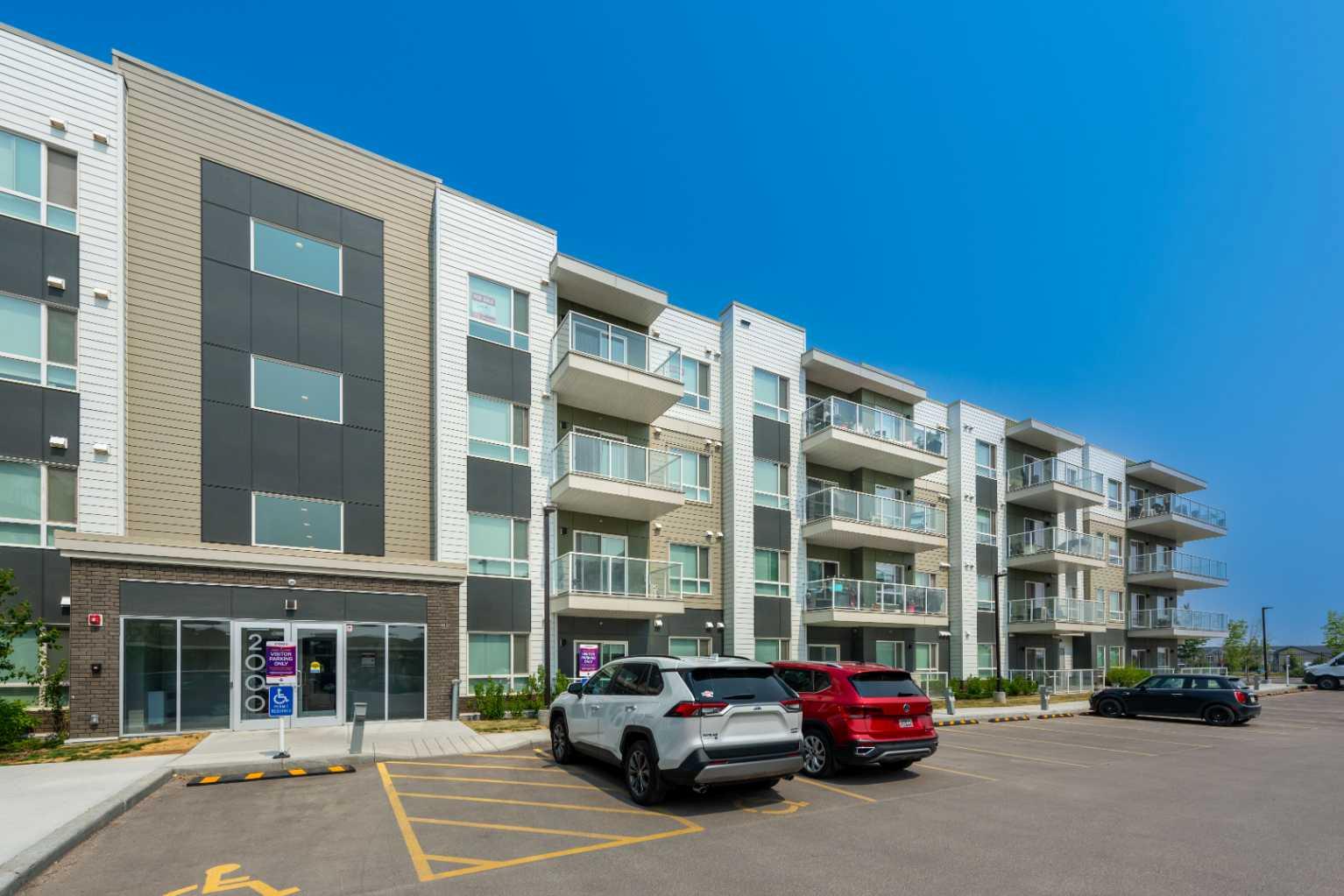 220 Seton Grove SE 2303