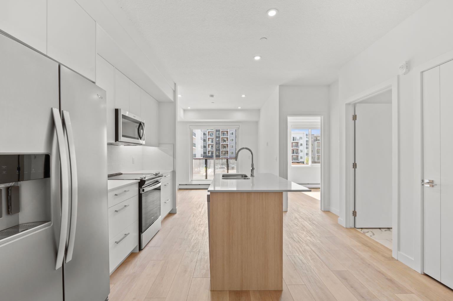 150 Carrington Gate NW 4214
