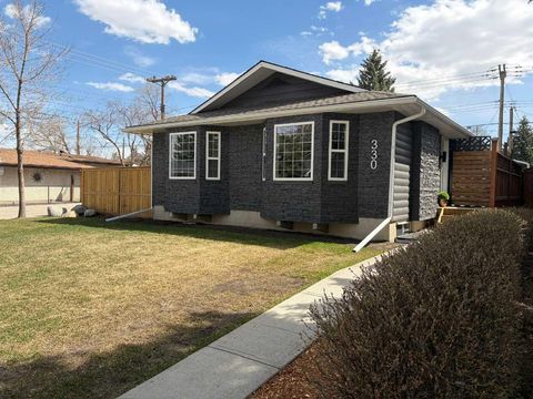 Photo of 330 Wascana Crescent SE, Calgary, AB T2J 1H5 (MLS # A2305212)