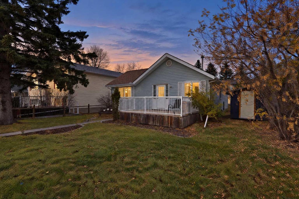 Photo of 4610 47 Street, Olds, AB T4H 1C6 (MLS # A2354282)