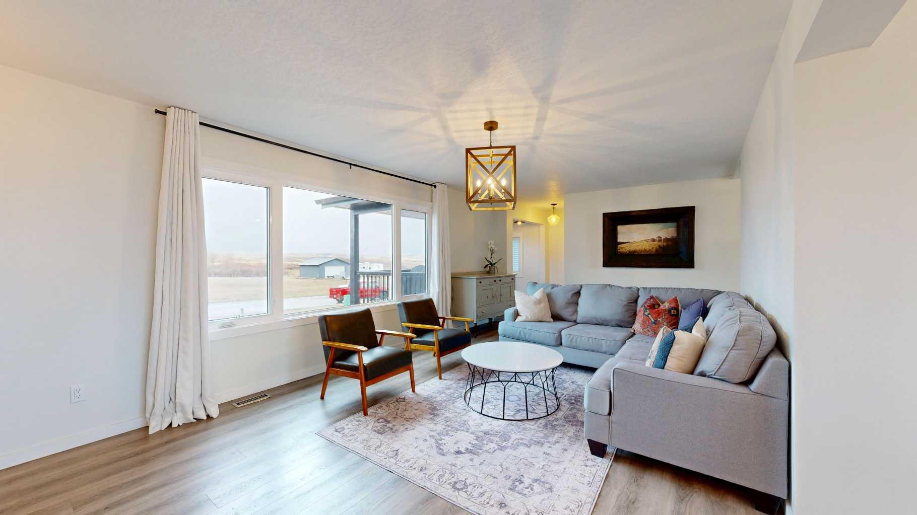 13 Marina View Close