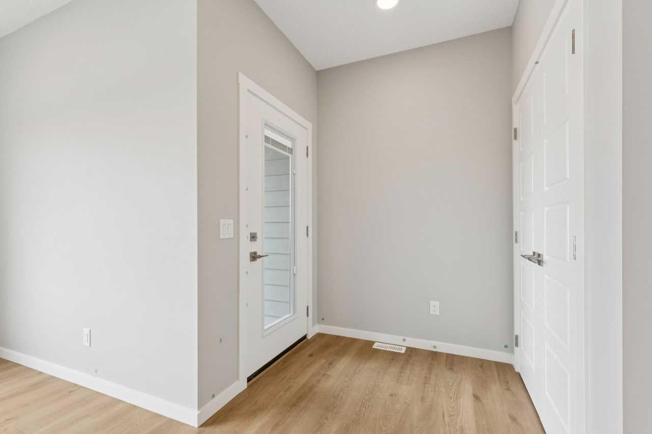 222 Heartwood Parade SE