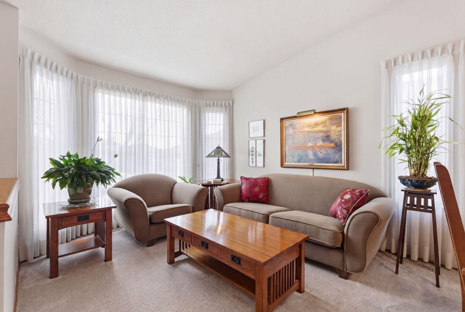 255 Douglas Woods Drive SE