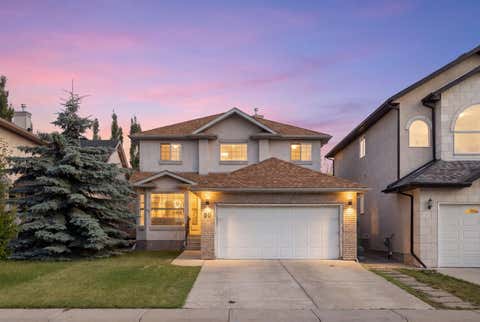 Photo of 56 West Cedar Rise SW, Calgary, AB T3H 5E2 (MLS # A2338388)
