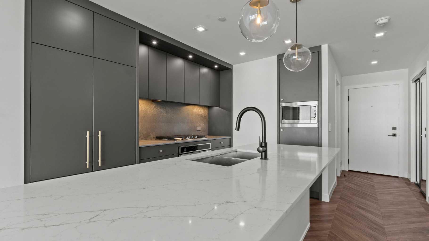 8505 Broadcast Avenue SW 615