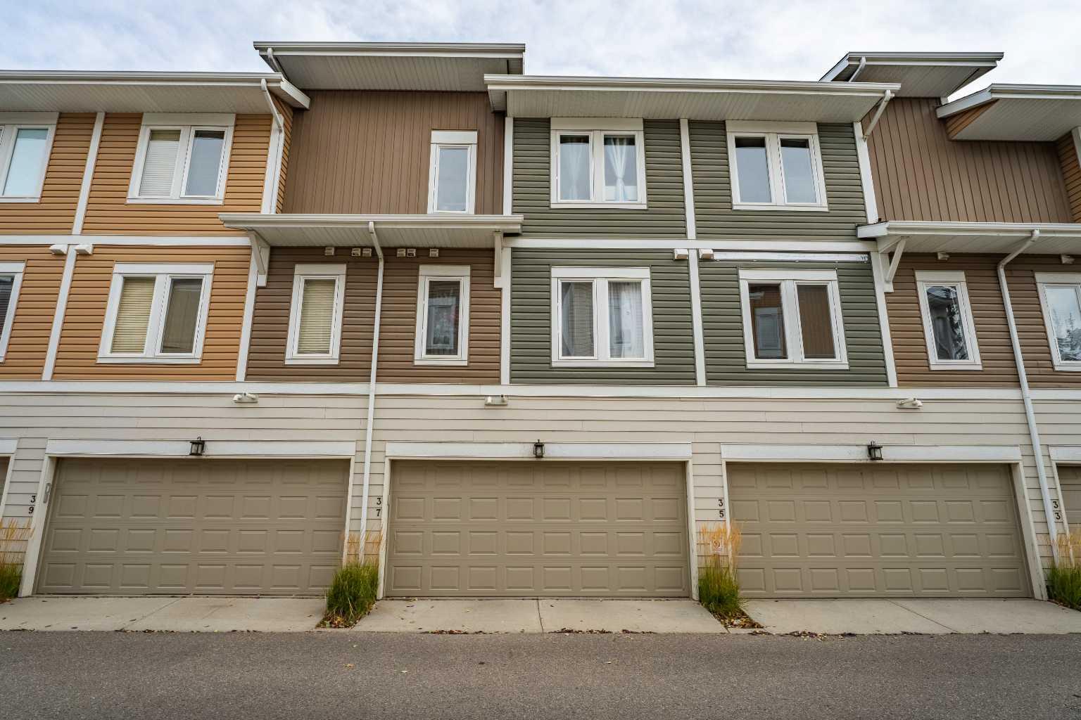37 Auburn Bay Link SE