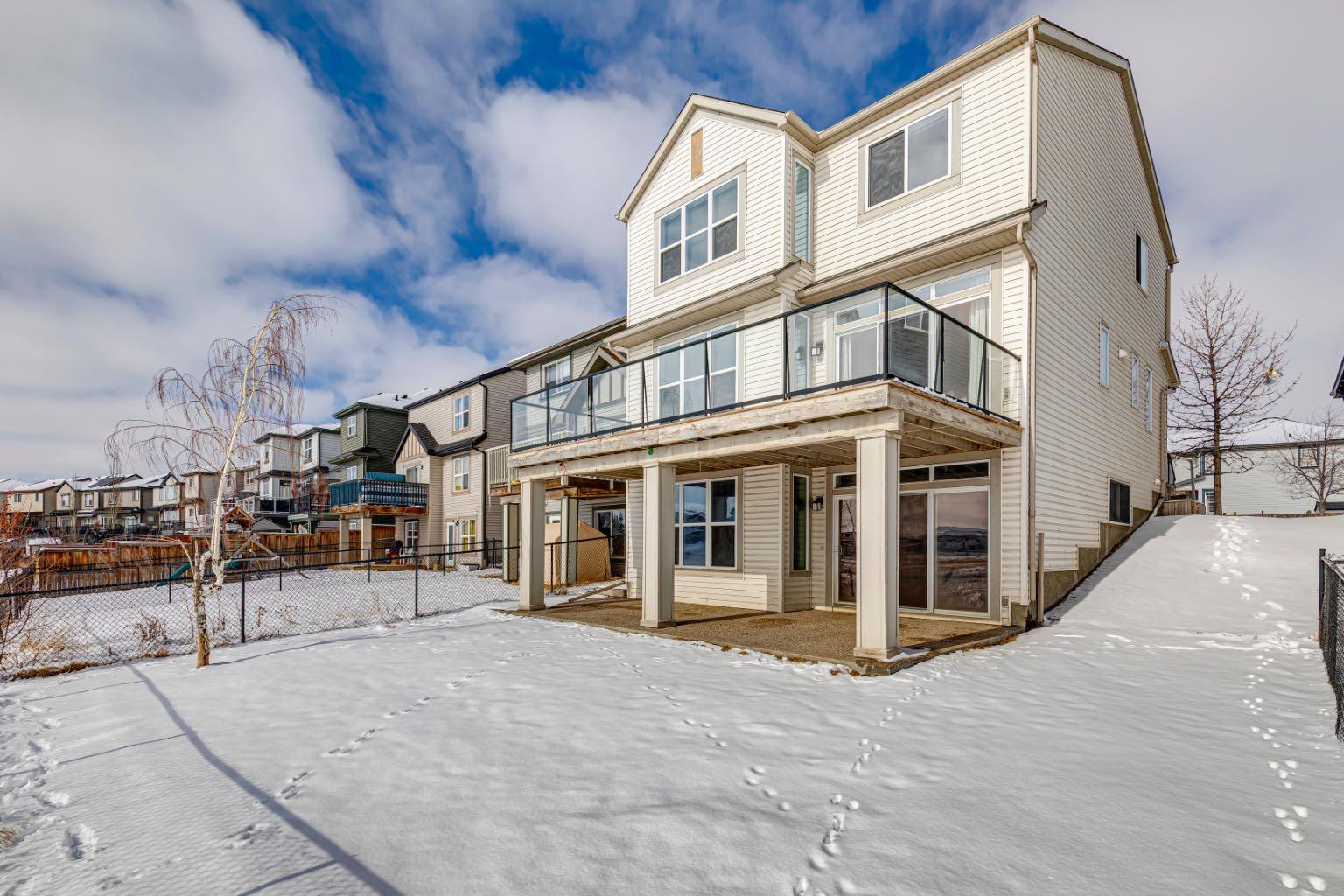 63 Copperstone Drive SE