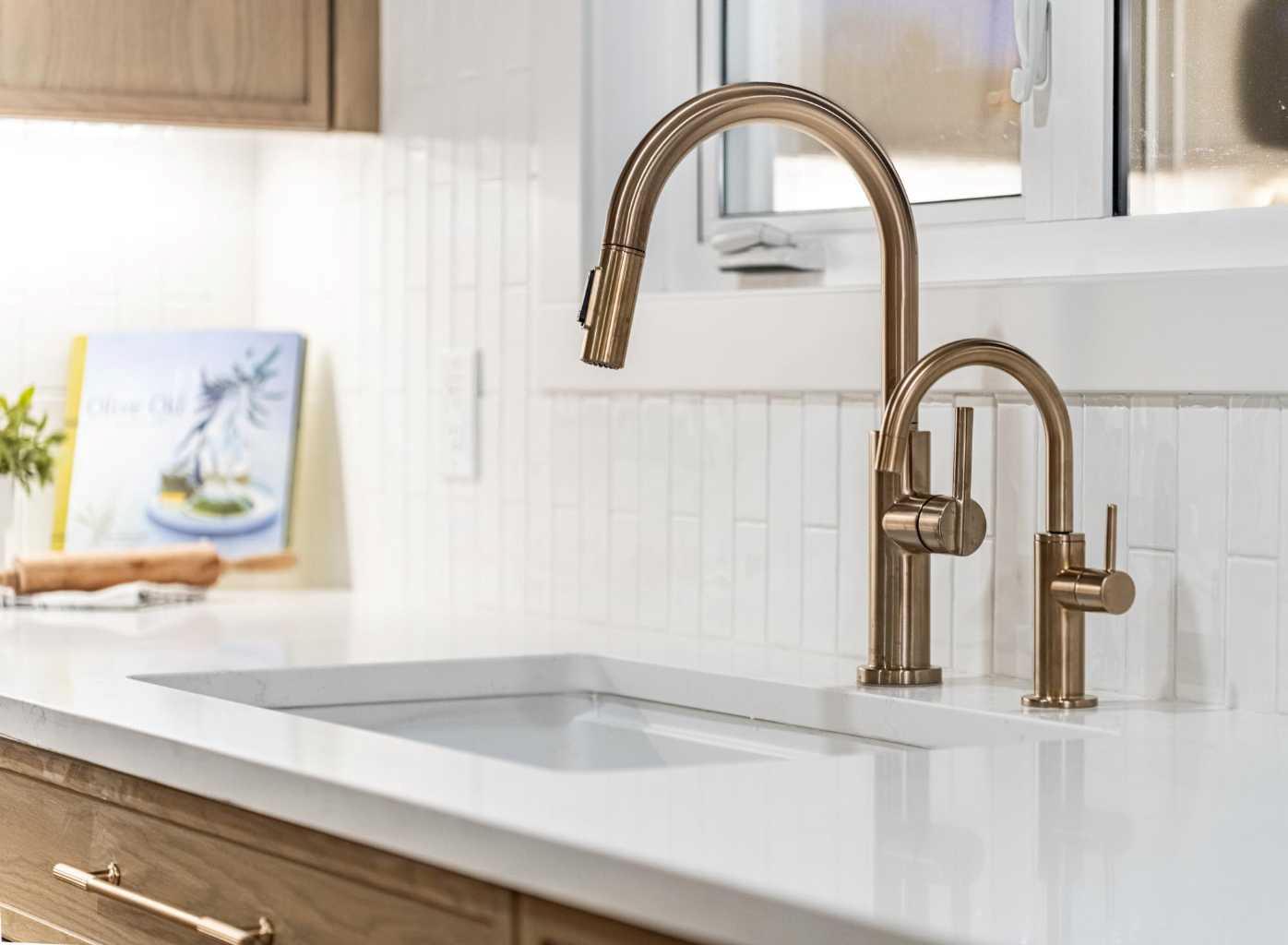 1152 Lake Sundance Crescent SE