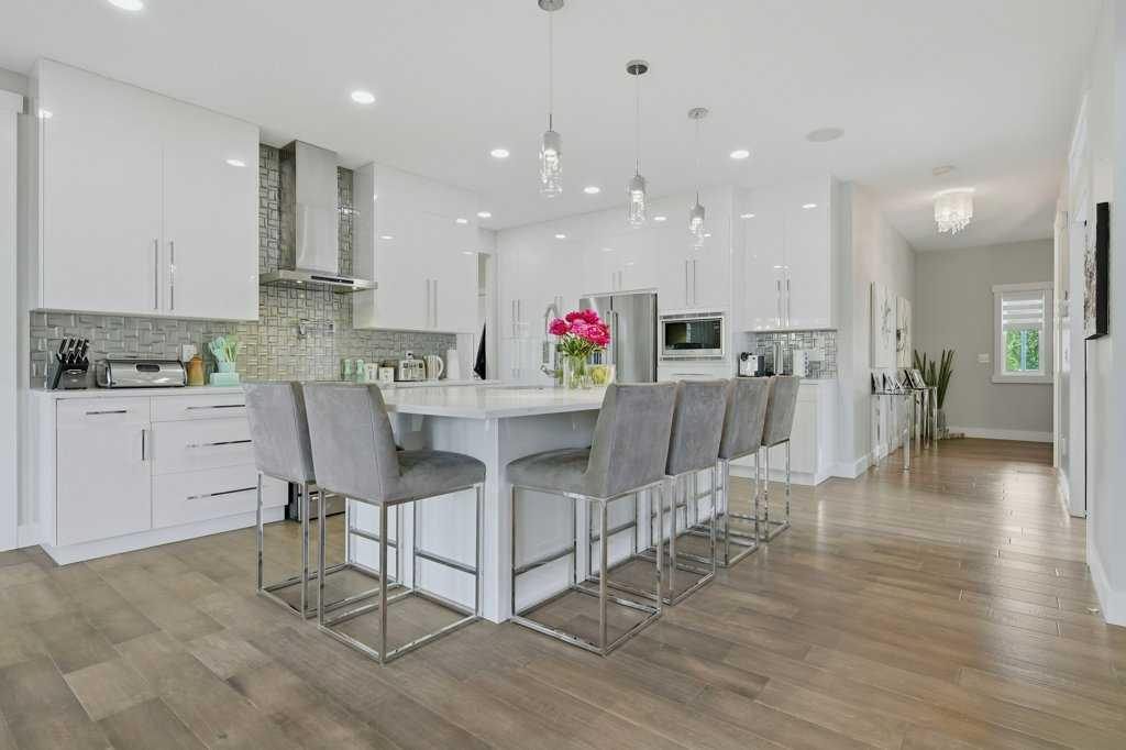 73 Westpark Crescent SW