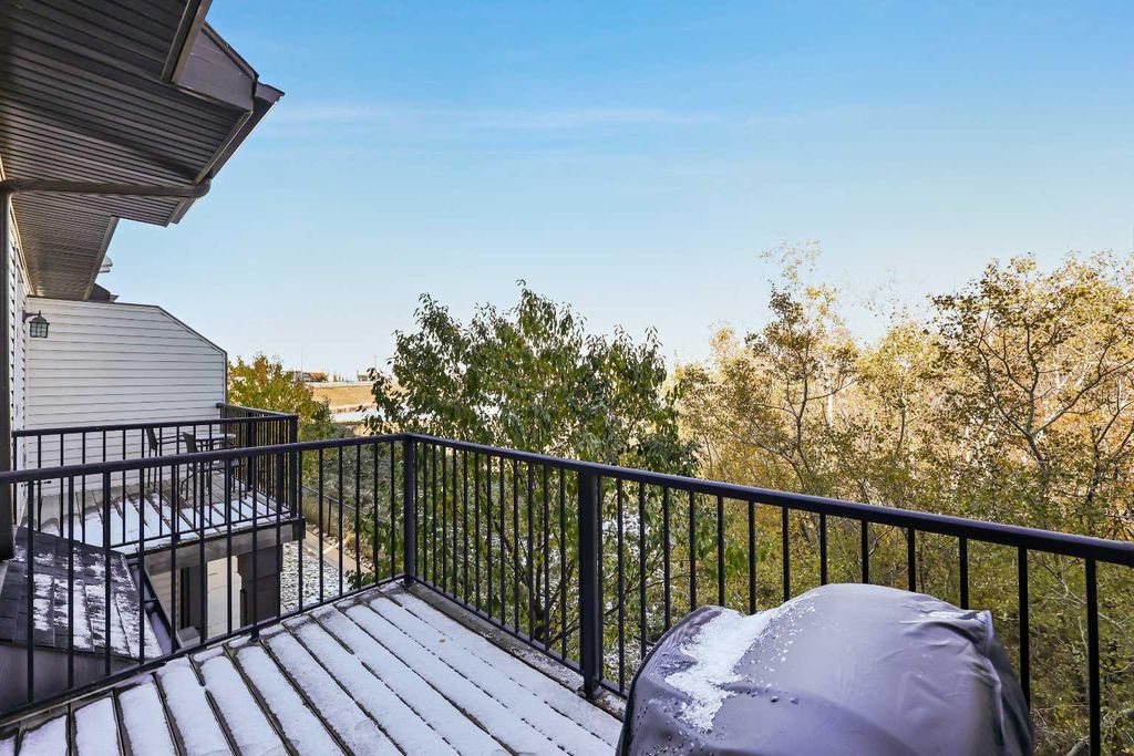 Photo of 68 New Brighton Point SE, Calgary, AB T2Z 1B8 (MLS # A2280946)