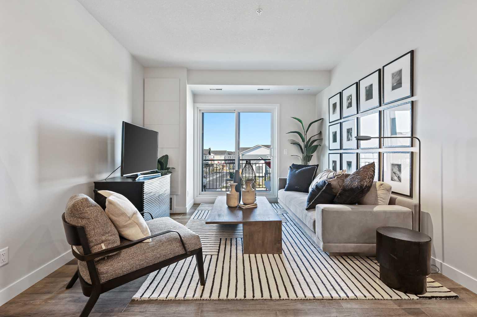 255 Les Jardins Park SE 305