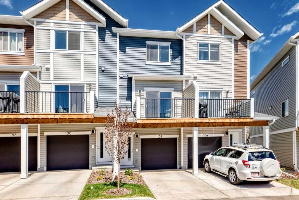 Photo of 102 Tuscany Summit Square NW, Calgary, AB T3L 0G1 (MLS # A2310165)
