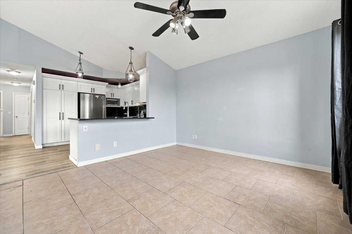 3 Cimarron Meadows Bay