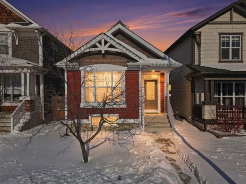 68 Auburn Bay Crescent SE Calgary AB T3M 0K5