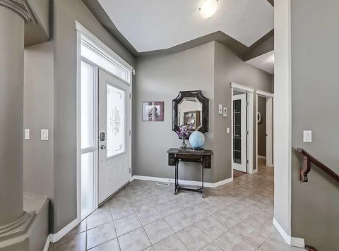 Tiny photo for 439 Rocky Vista Gardens NW, Calgary, AB T3G 5V1 (MLS # A2301725)