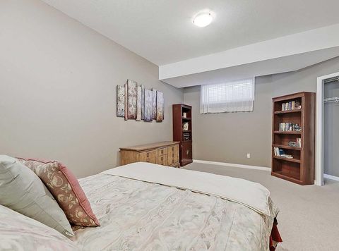 Tiny photo for 439 Rocky Vista Gardens NW, Calgary, AB T3G 5V1 (MLS # A2301725)