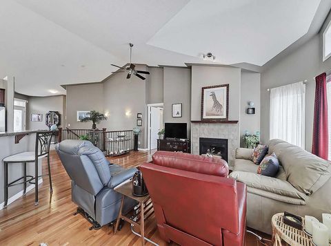 Tiny photo for 439 Rocky Vista Gardens NW, Calgary, AB T3G 5V1 (MLS # A2301725)